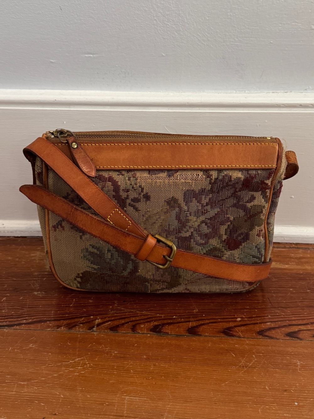 Vtg. Polo Ralph Lauren Floral Tapestry Tan Leather Shoulder Crossbody Bag
